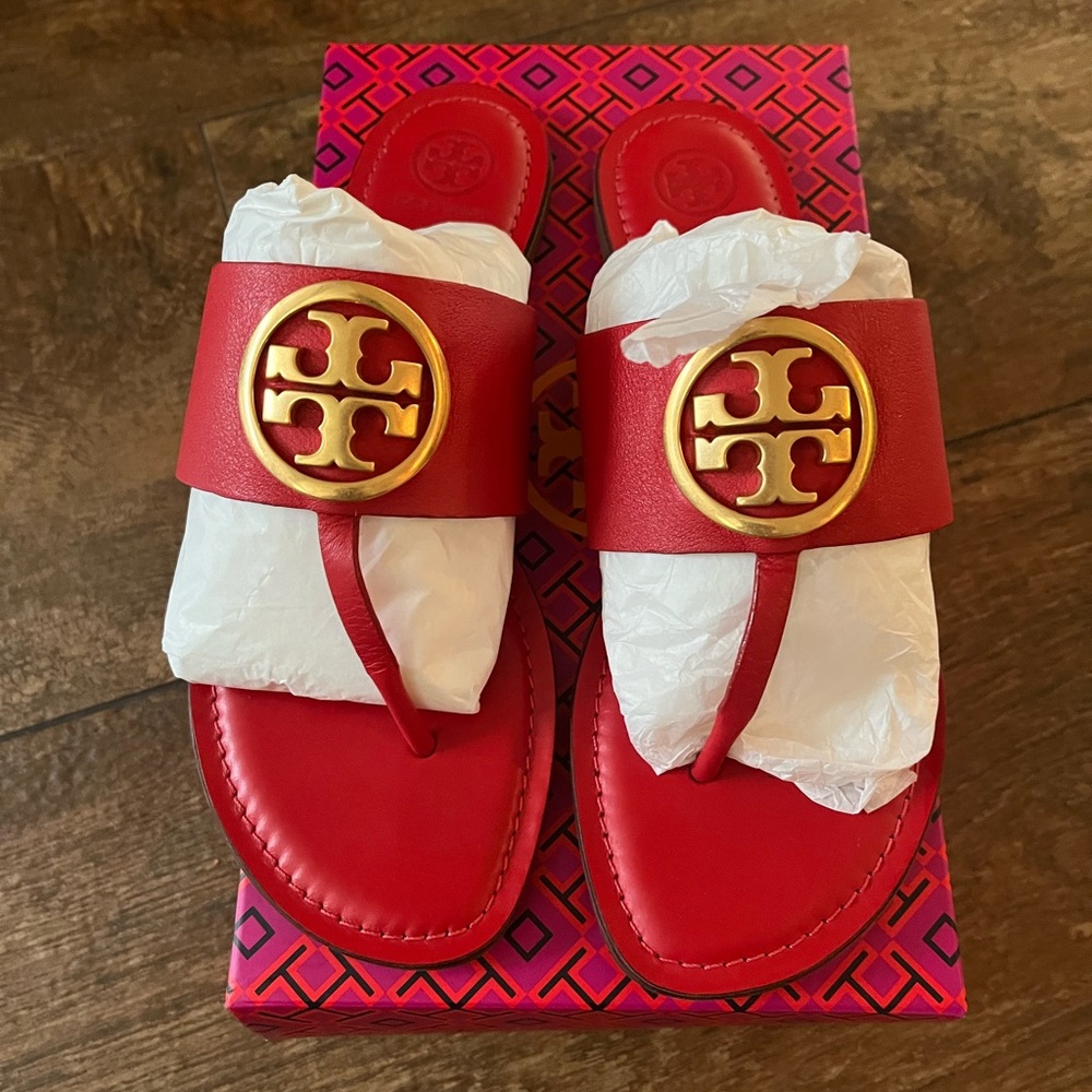 LIKE NEW Tory Burch Benton Red Leather Sandal Size 9